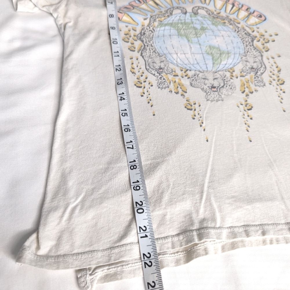 Project Social T Graphic T-shirt Cheetah Tour the World - Picture 7 of 7